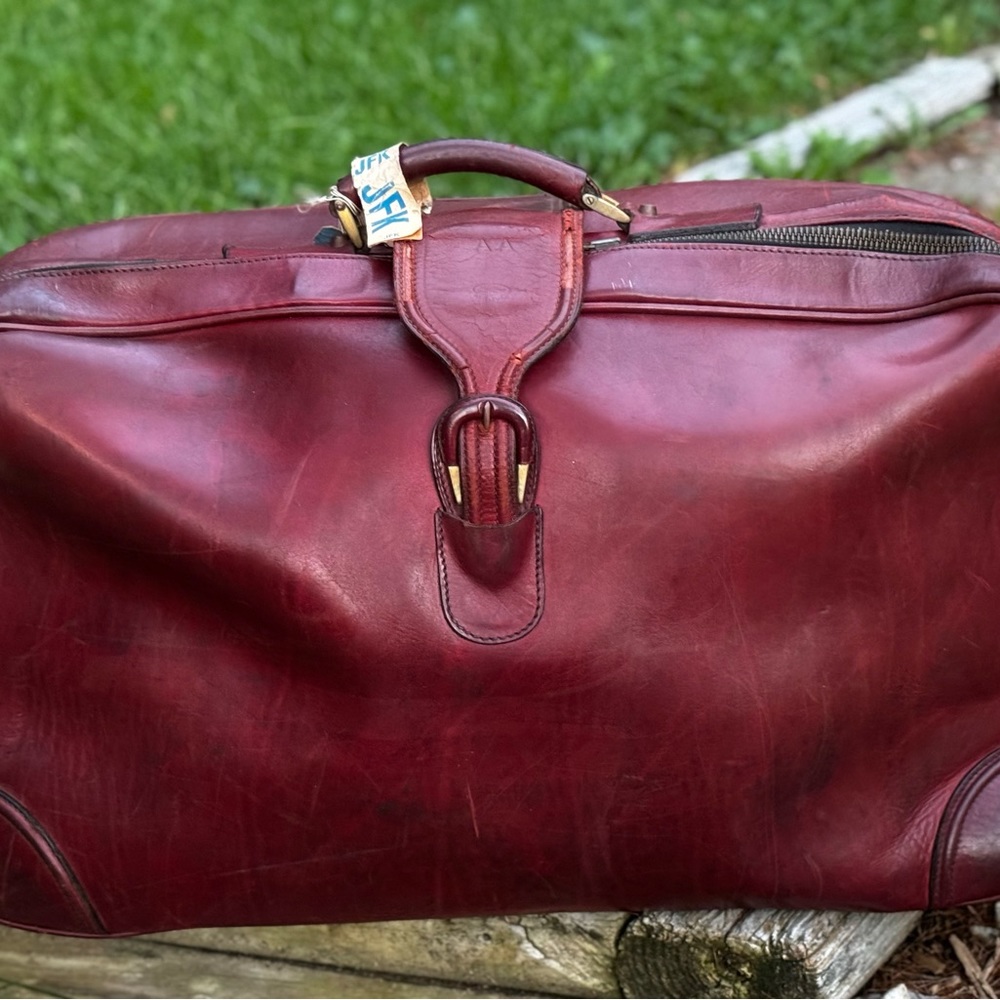 Dinoffer Vintage Leather Luggage